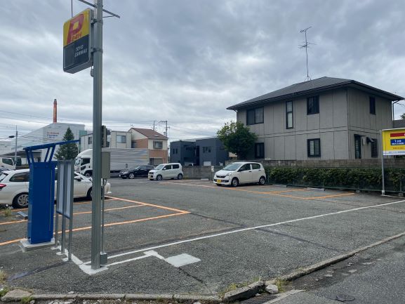 西向島町駐車場