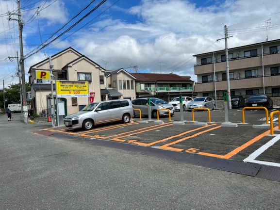 枚方桜町駐車場
