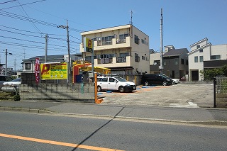 川口朝日駐車場