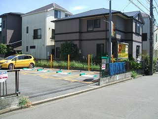 横浜根岸駐車場