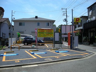 西戸部町1丁目第2駐車場