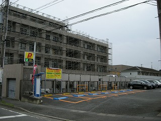 布田駐車場