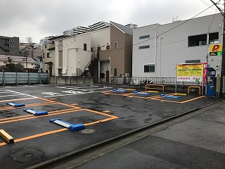 仏向町駐車場