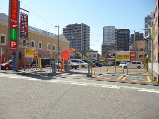 カラオケ館和光駅前店第3駐車場