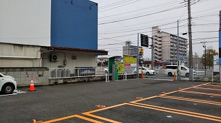 伊勢崎本町駐車場