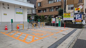 中延駅前駐車場