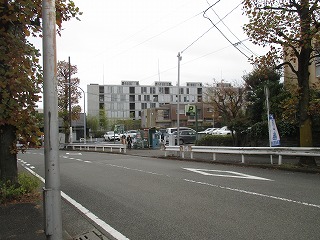 江田駅前駐車場