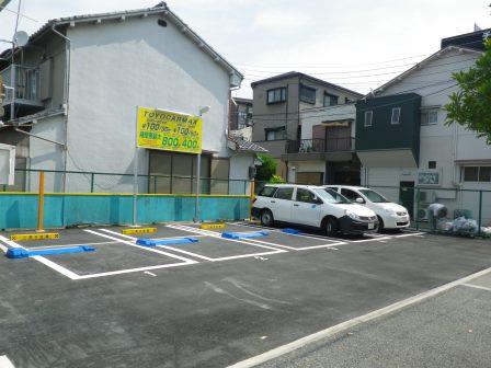 曽根東町駐車場