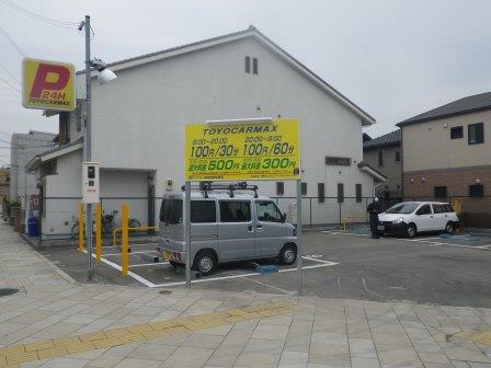 築地本町駐車場