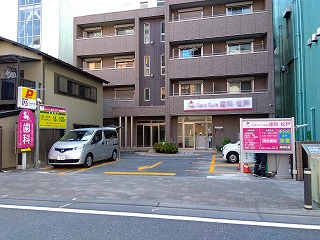 松戸駅前駐車場